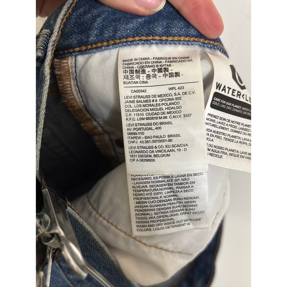 Levi's Skirt Womens 28 Blue Jean Denim Deconstructed Mini Button Fly Raw Hem - Picture 6 of 9